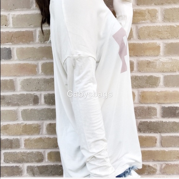 NWT Victoria's Secret Pink T shirt L Large‼️SALE‼️ - Picture 2 of 4